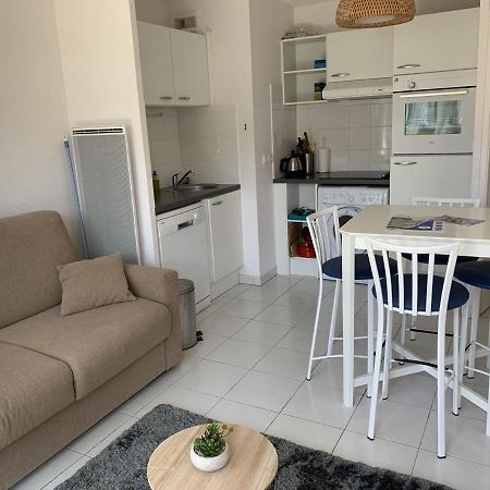 Appartement Proche Plage Avec Parking Et Balcon - Fr-1-482-102 Fort-Mahon-Plage Exteriör bild