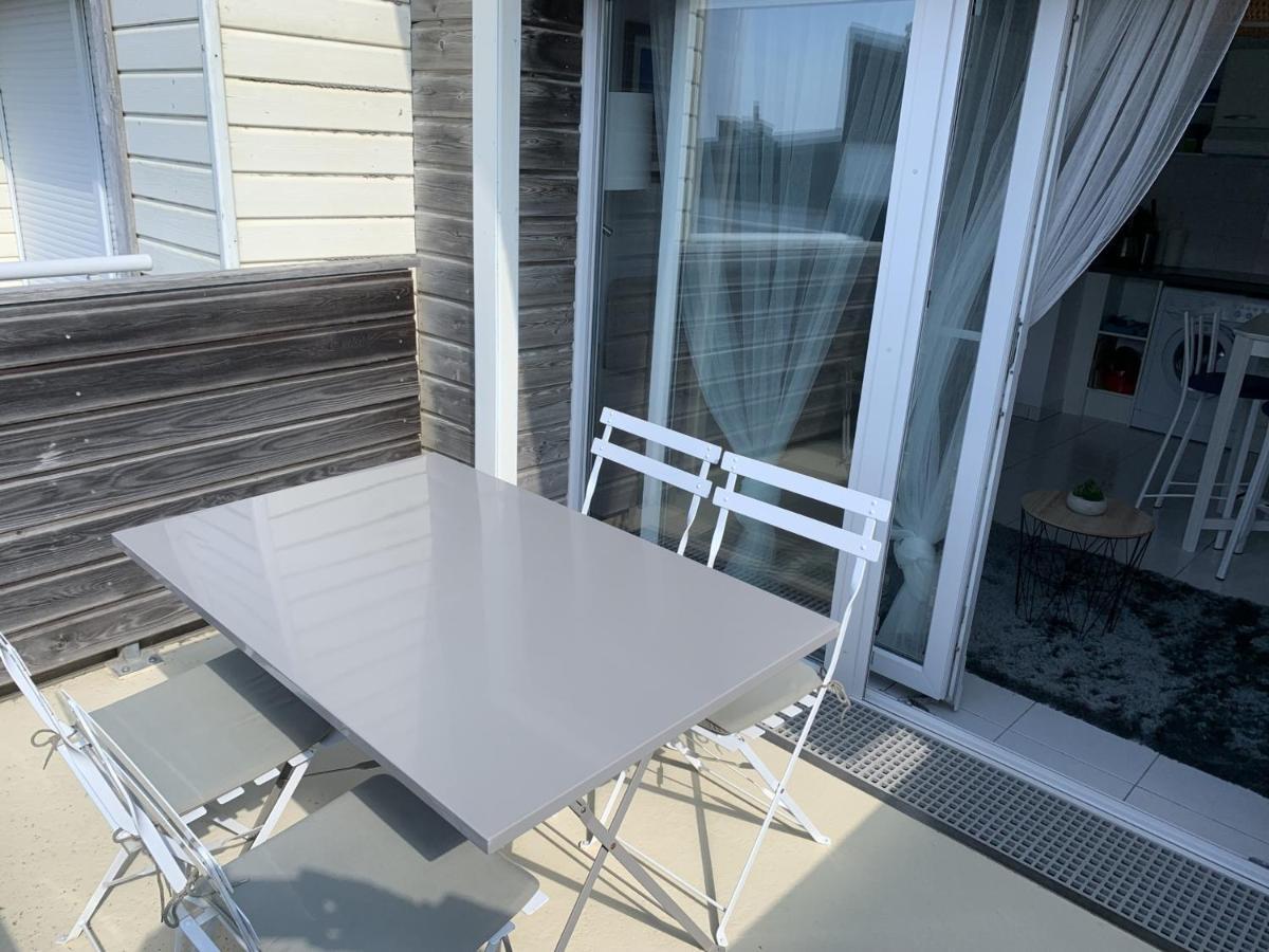 Appartement Proche Plage Avec Parking Et Balcon - Fr-1-482-102 Fort-Mahon-Plage Exteriör bild